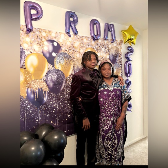 Like this to be notified of my live Share Show Sundays 7 PM EST - Picture 3 of 16